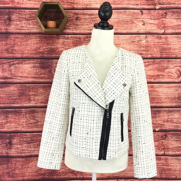 Banana Republic Jackets & Blazers - Banana Republic Boucle Tweed Moto Jacket 8P Ivory